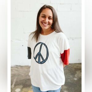 Goumi Women’s Oversized Xs/s Shirt may fit a large
